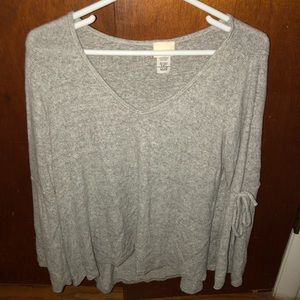 flowy grey sweater will bell sleeves